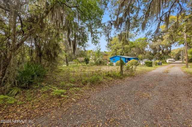 1624 STEWART Avenue, Fernandina Beach, FL 32034