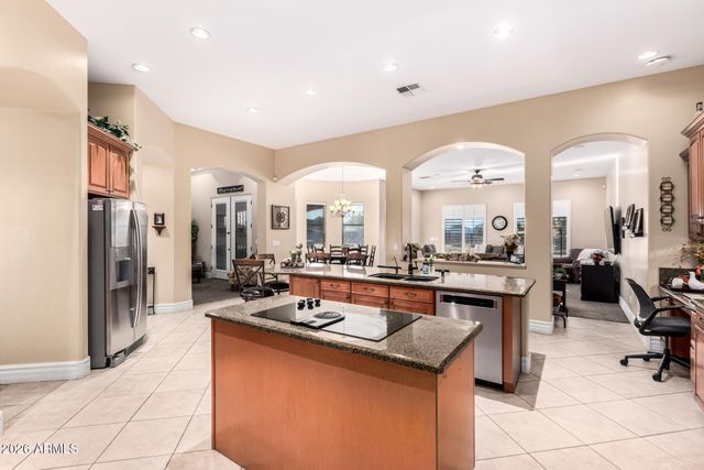 25612 S 185TH Place, Queen Creek, AZ 85142