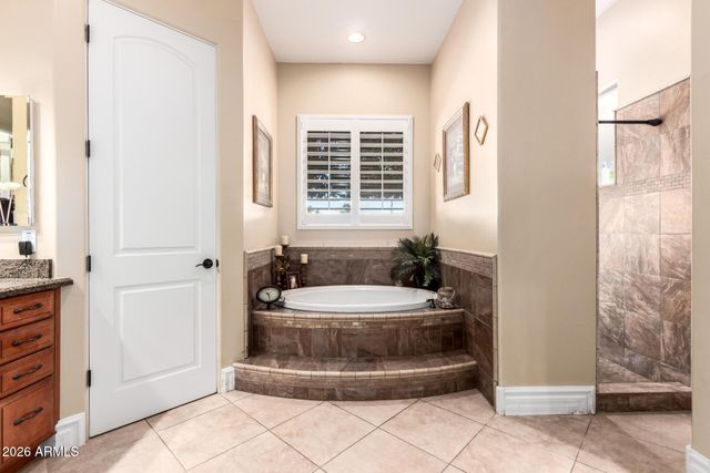 25612 S 185TH Place, Queen Creek, AZ 85142