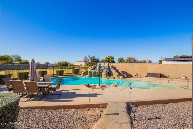 25612 S 185TH Place, Queen Creek, AZ 85142