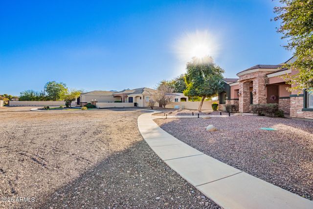 25612 S 185TH Place, Queen Creek, AZ 85142