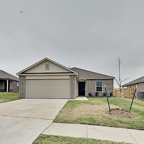 11520 NW 97th Street, Yukon, OK 73099