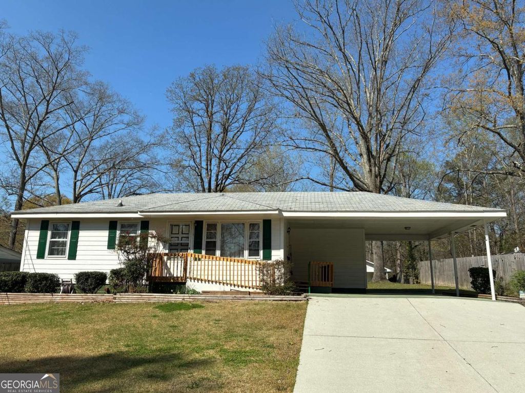 6364 Lobelia Road SW, Mableton, GA 30126