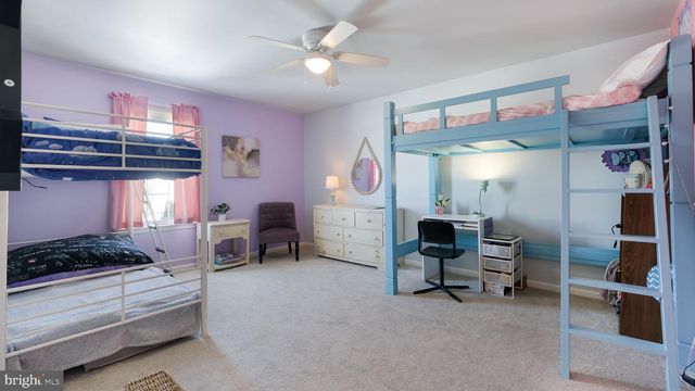 111 WINDING WAY, Telford, PA 18969