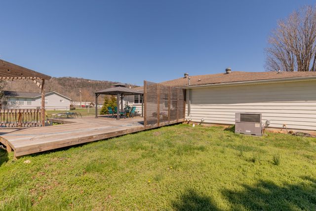 118 Shearer Street, Soddy Daisy, TN 37379