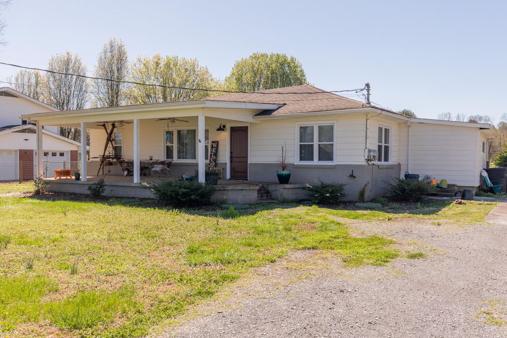 118 Shearer Street, Soddy Daisy, TN 37379