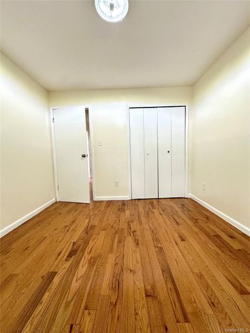2069 Lacombe 2, Bronx, NY 10473