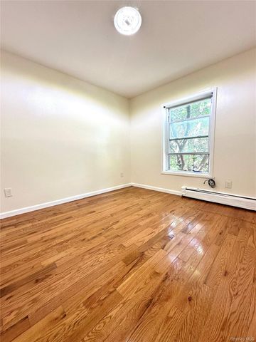 2069 Lacombe 2, Bronx, NY 10473