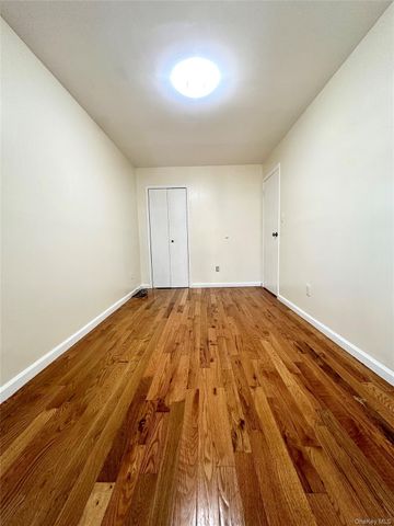 2069 Lacombe 2, Bronx, NY 10473