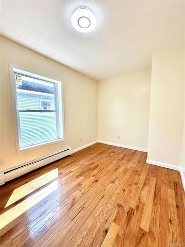 2069 Lacombe 2, Bronx, NY 10473