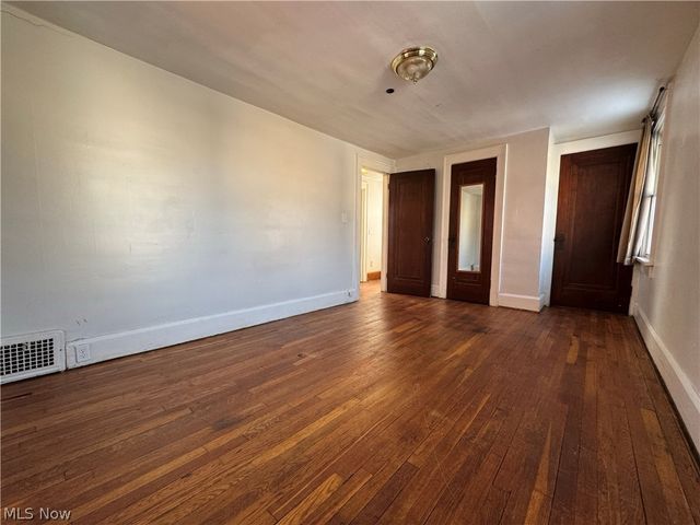 1134 Clarendon Avenue SW, Canton, OH 44710