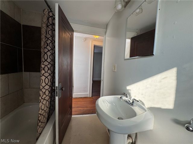 1134 Clarendon Avenue SW, Canton, OH 44710