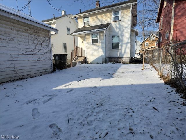 1134 Clarendon Avenue SW, Canton, OH 44710