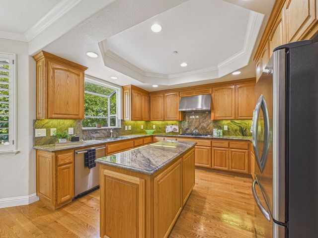 18458 Pepper Street, Castro Valley, CA 94546