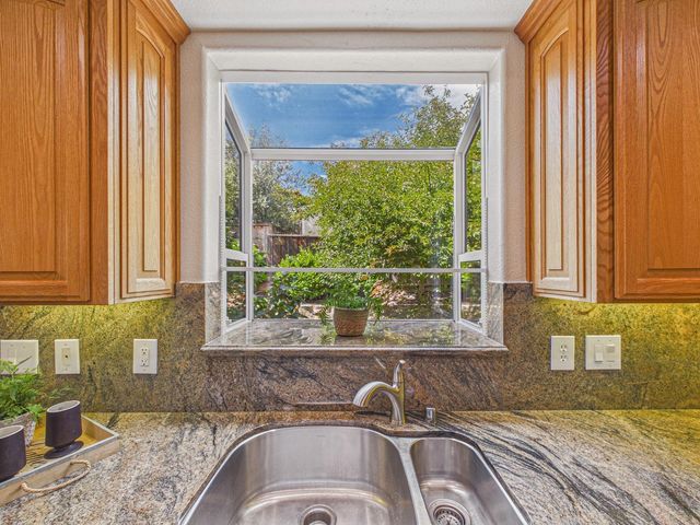 18458 Pepper Street, Castro Valley, CA 94546
