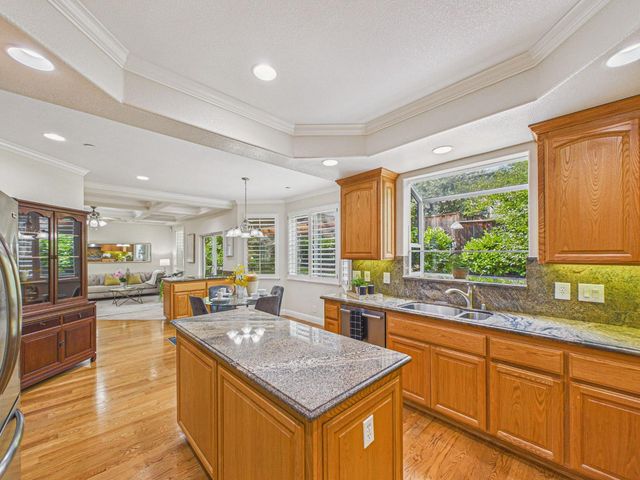 18458 Pepper Street, Castro Valley, CA 94546
