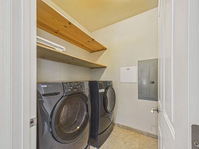 18458 Pepper Street, Castro Valley, CA 94546