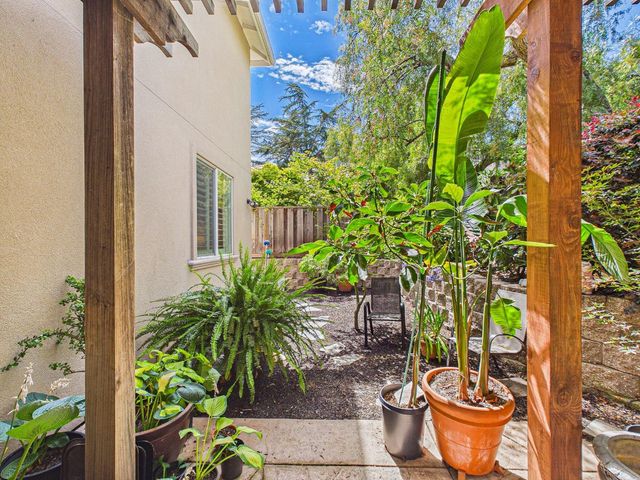 18458 Pepper Street, Castro Valley, CA 94546