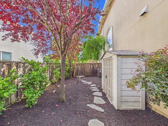 18458 Pepper Street, Castro Valley, CA 94546