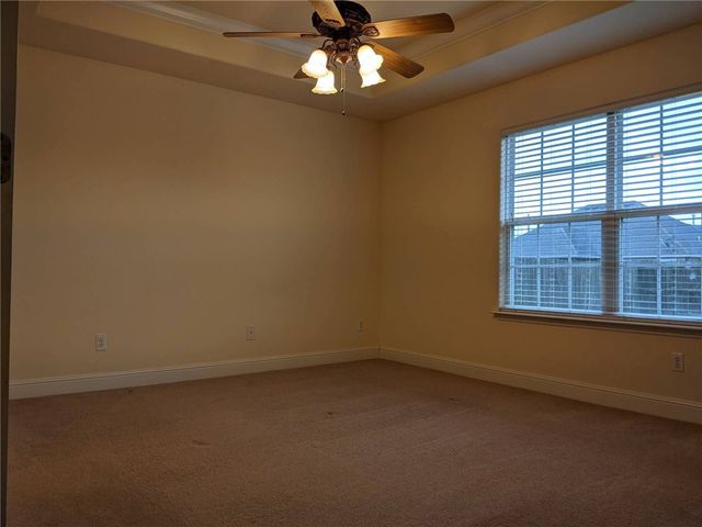 560 Dogwood Street, Centerton, AR 72719