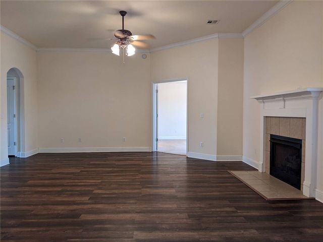 560 Dogwood Street, Centerton, AR 72719