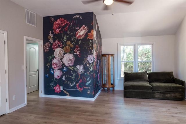 521 Watson Bay Trail, Stone Mountain, GA 30087