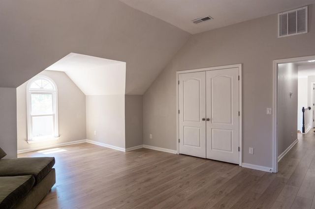 521 Watson Bay Trail, Stone Mountain, GA 30087