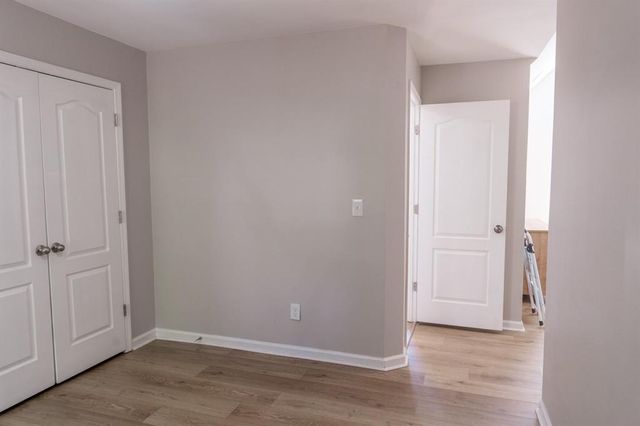 521 Watson Bay Trail, Stone Mountain, GA 30087