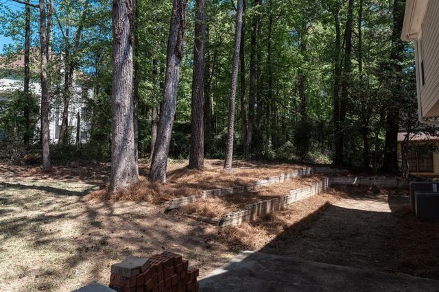 521 Watson Bay Trail, Stone Mountain, GA 30087