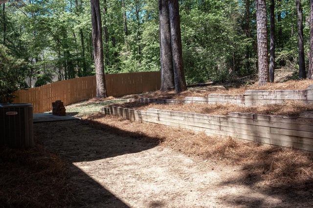 521 Watson Bay Trail, Stone Mountain, GA 30087