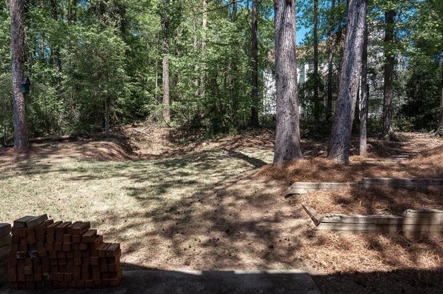 521 Watson Bay Trail, Stone Mountain, GA 30087