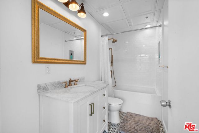 108 W 2nd Street 711, Los Angeles, CA 90012