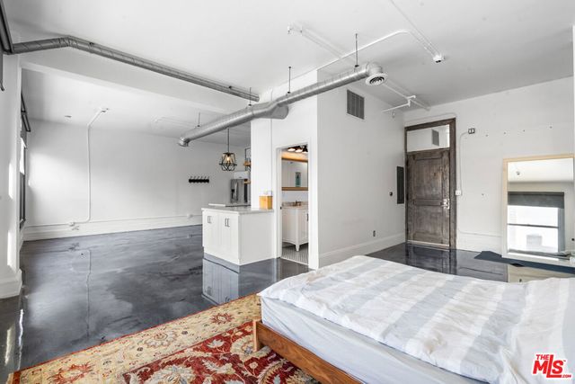 108 W 2nd Street 711, Los Angeles, CA 90012