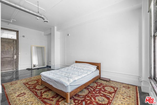 108 W 2nd Street 711, Los Angeles, CA 90012