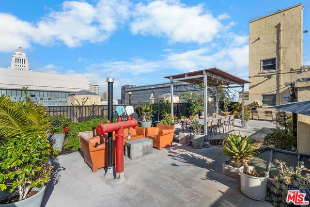 108 W 2nd Street 711, Los Angeles, CA 90012