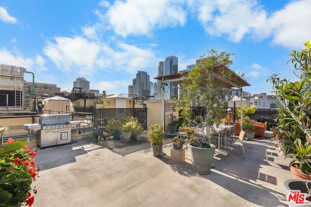 108 W 2nd Street 711, Los Angeles, CA 90012