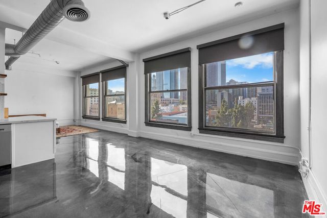 108 W 2nd Street 711, Los Angeles, CA 90012