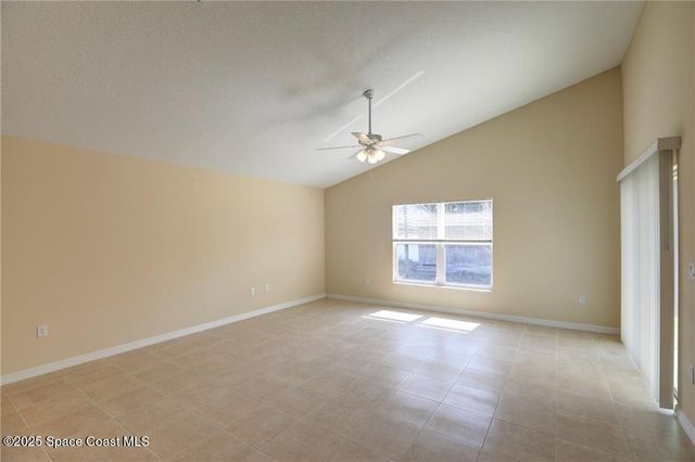8816 100th Avenue, Vero Beach, FL 32967