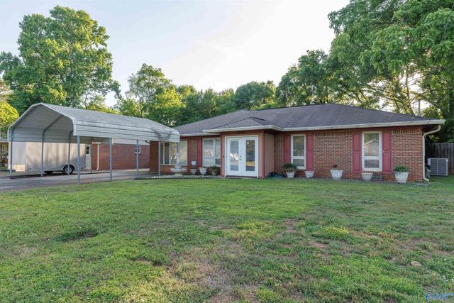 3418 Grassfort Drive, Huntsville, AL 35805