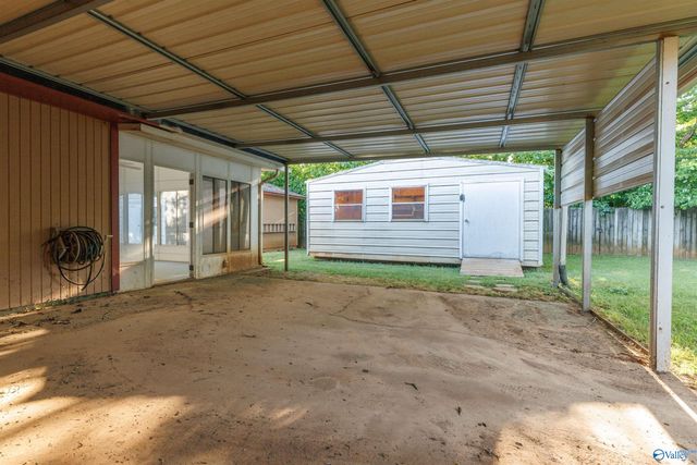 3418 Grassfort Drive, Huntsville, AL 35805