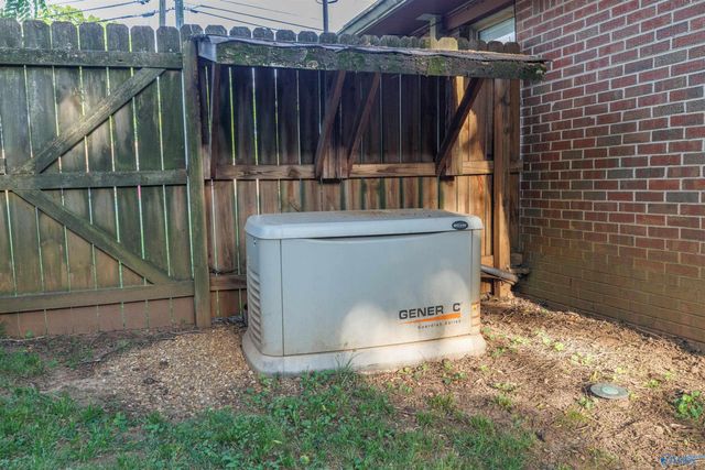 3418 Grassfort Drive, Huntsville, AL 35805