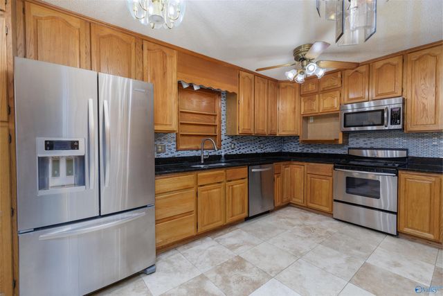 3418 Grassfort Drive, Huntsville, AL 35805