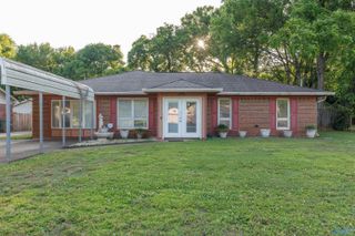 3418 Grassfort Drive, Huntsville, AL 35805