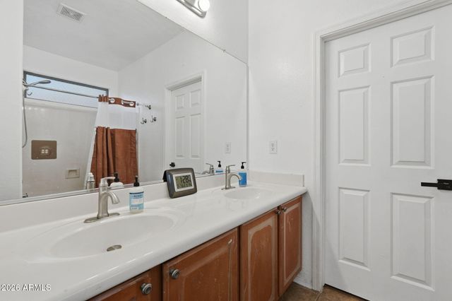 3719 W Memorial Drive, Anthem, AZ 85086