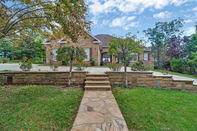 221 Wind Song Trl, Crossville, TN 38555