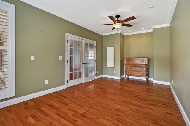 221 Wind Song Trl, Crossville, TN 38555