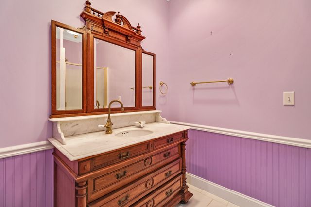 221 Wind Song Trl, Crossville, TN 38555