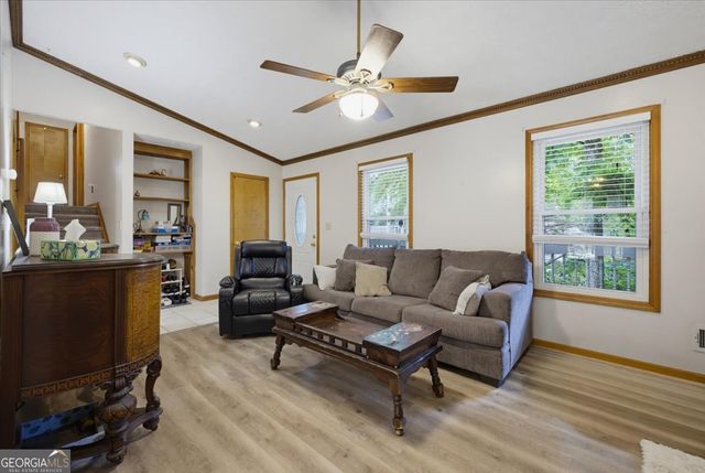 3618 Waverly Oaks Way, Snellville, GA 30039