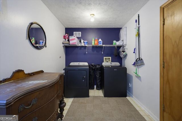 3618 Waverly Oaks Way, Snellville, GA 30039
