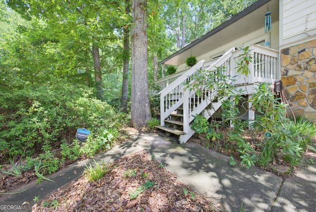 3618 Waverly Oaks Way, Snellville, GA 30039